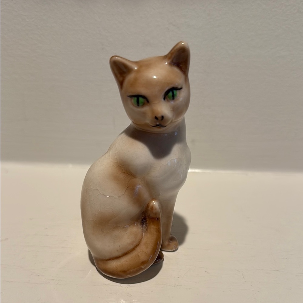 Vintage Siamese Cat Porcelain Ceramic Figurine Statue BrownCream Accent Decor